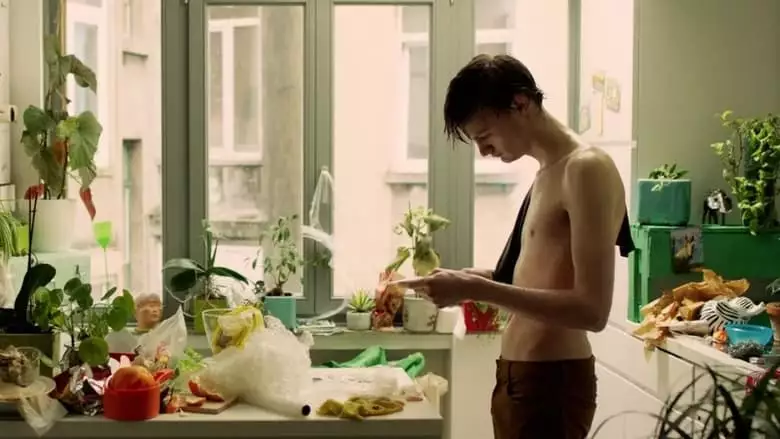 Simon Cries (2018)