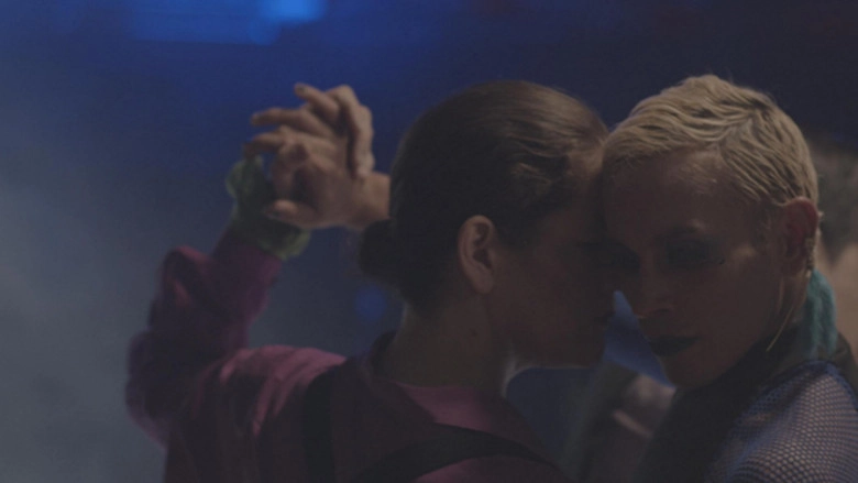 Disitango, A Feminist Hug (2025)