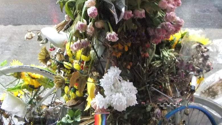 Flowers And Bike (2020)