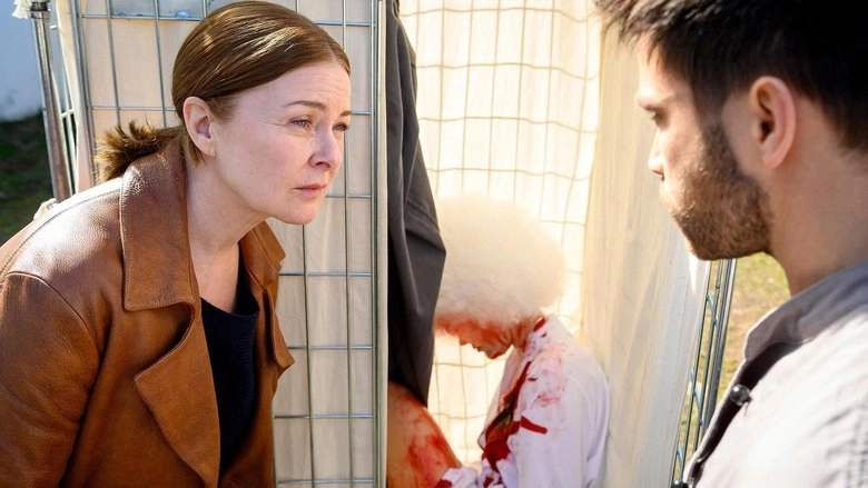 Schon Und Tot (2019)