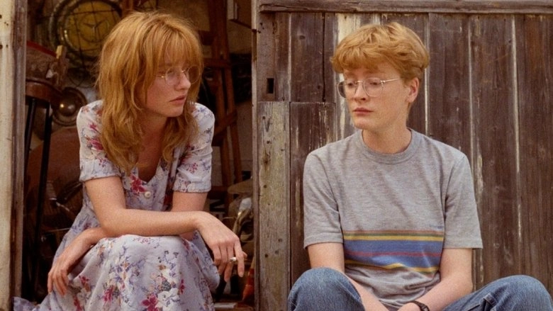 Life Is Sweet (1991)