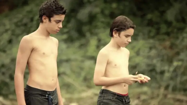 Igual Si Llueve (2012)