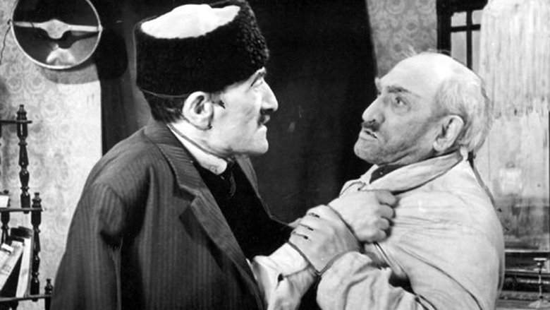 Bakida Kulaklar Asir (1974)