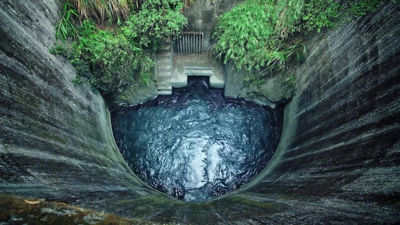 Contact Prints Of Baileng Canal (2018)