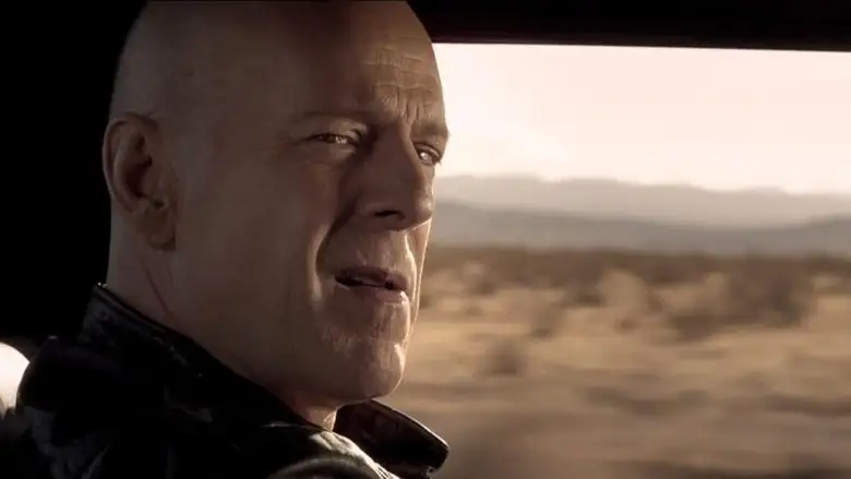 Gorillaz Featuring Mos Def And Bobby Womack: Stylo (2010)