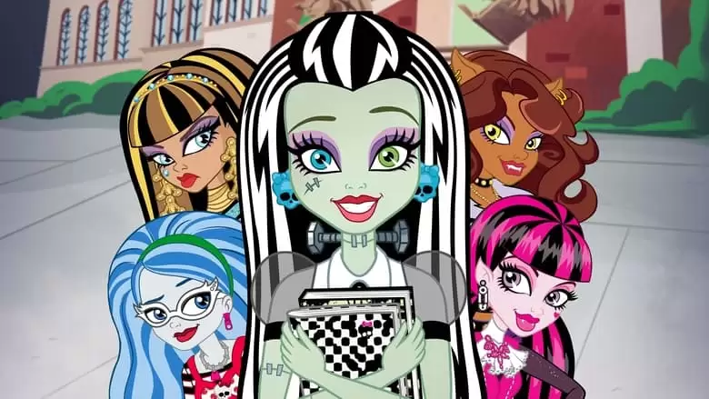 Monster High: New Ghoul At School (2010)