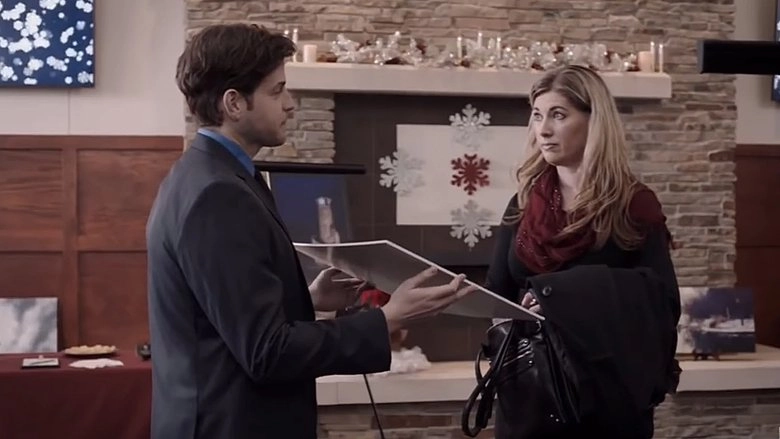 12 Days Of Giving (2017)