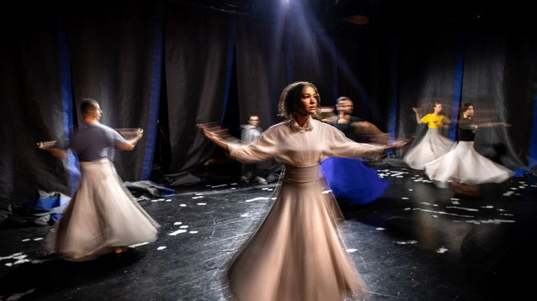 De kommer att drunkna i sina mödrars tårar (2021)