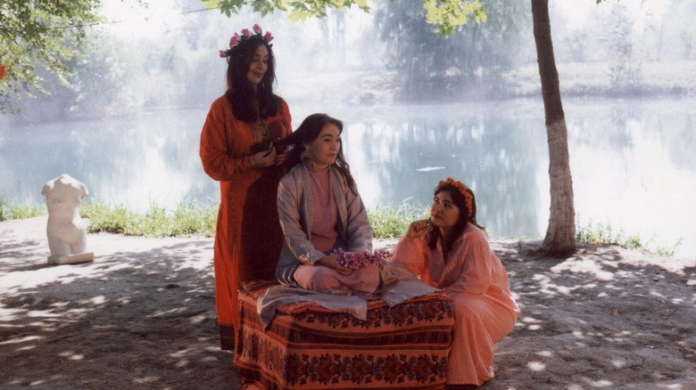 Women Kingdom (2000)