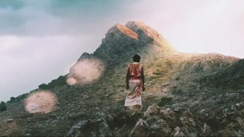 Manjhi: The Mountain Man (2015)