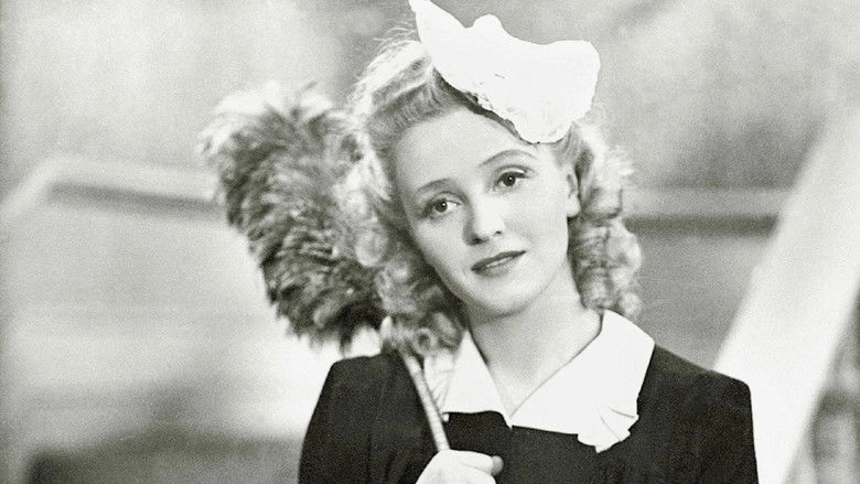 Nainen On Valttia (1944)