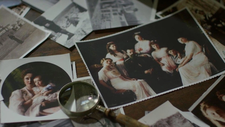 Le Tragique Destin Des Romanov: Treize Annees A La Cour De Russie (2017)