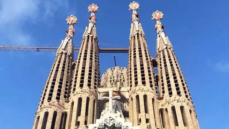 Sagrada Familia, Le Defi De Gaudi (2022)