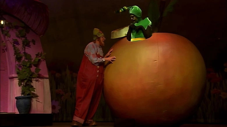 Plop Show: Holiday Full Of Surprises (2013)