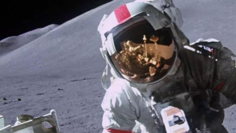 Apollo: Missions To The Moon (2019)