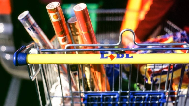 Inside Lidl At Christmas (2020)