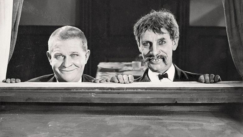 Hojt Paa En Kvist (1929)