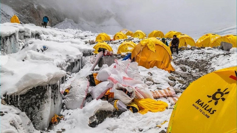 Everest Green (2018)