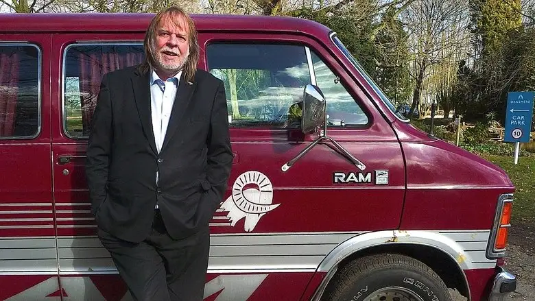 Tales From The Tour Bus: Rock 'n' Roll On The Road (2015)