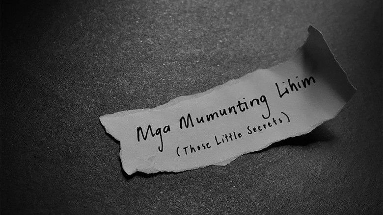 Mga Mumunting Lihim (2012)