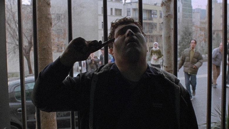 Crimson Gold (2003)