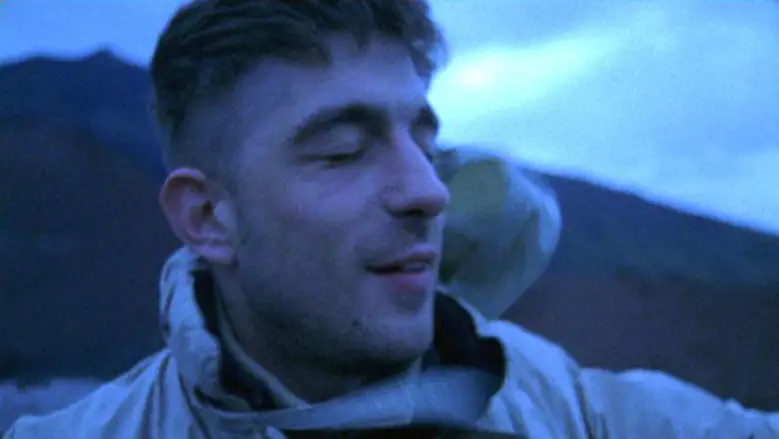 Mundo Civilizado (2003)