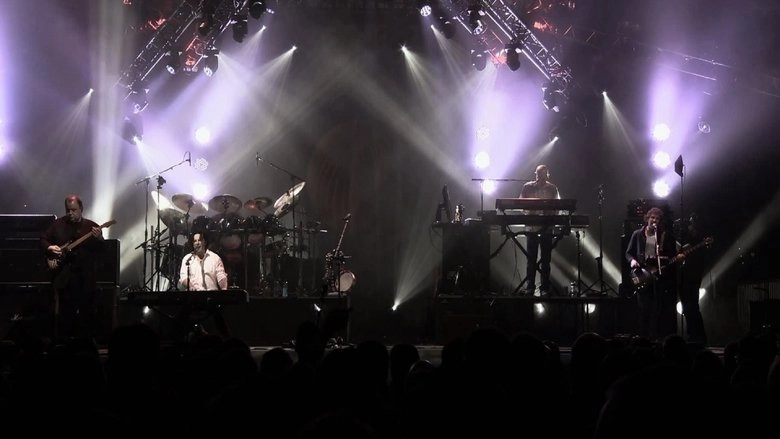 Marillion: A Sunday Night Above The Rain (2014)