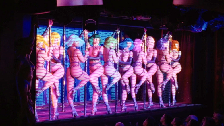 Crazy Horse, Un Cabaret Nomme Desir (2025)