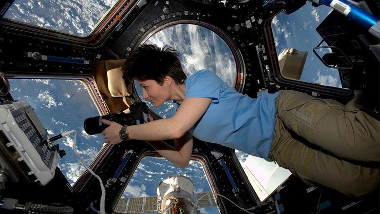 Astrosamantha, The Space Record Woman (2016)