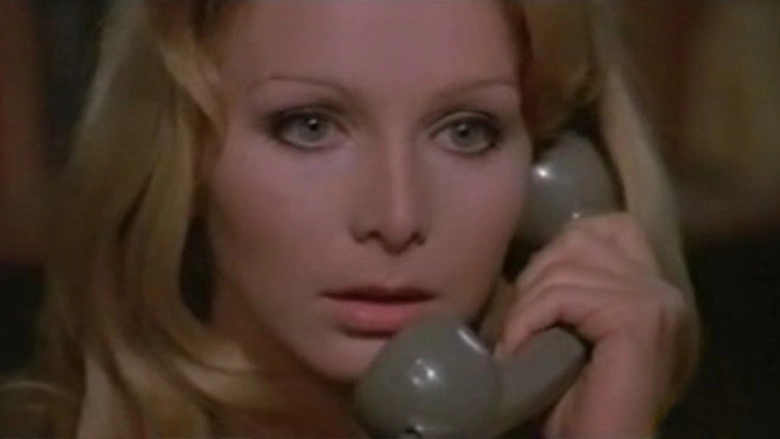 Una Vergine In Famiglia (1975)