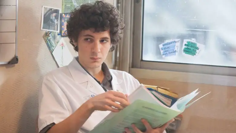 Hippocrates: Diary Of A French Doctor (2014)