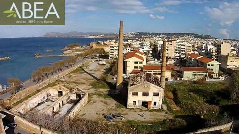 O Pigmenos Hronos (2002)