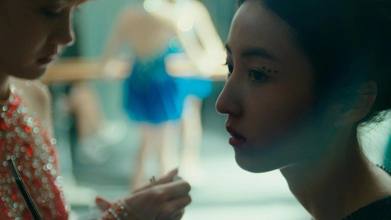 Girl On Edge (2025)