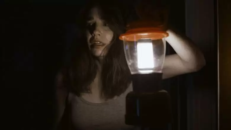 The Dead Girl In Apartment 03 (2022)