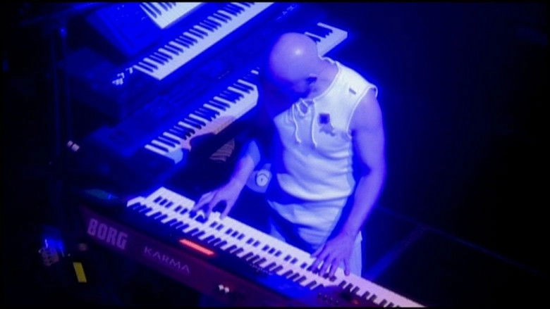 Marillion: Marbles On The Road (2004)