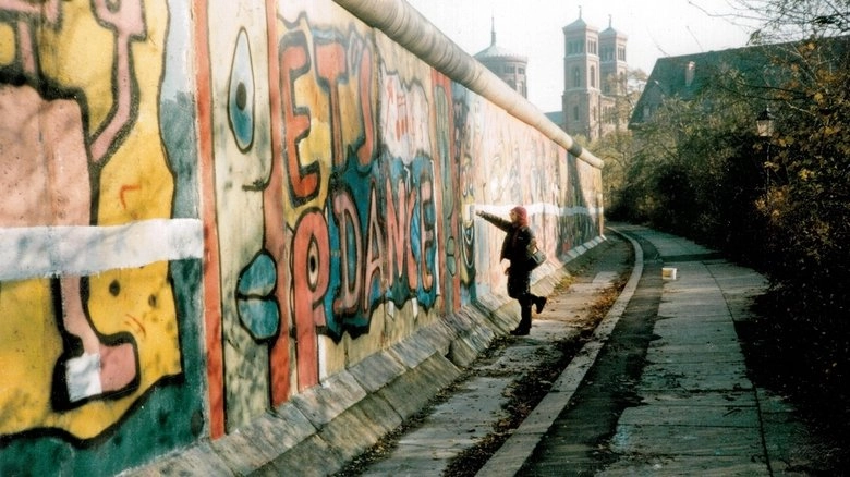 Striche Ziehen. (2014)