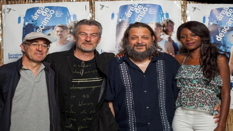 Area De Descanso (2012)