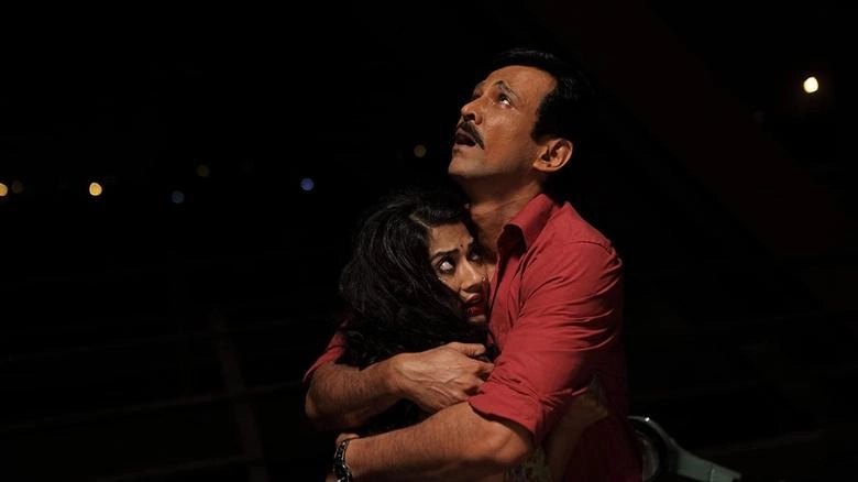 Saat Uchakkey (2016)