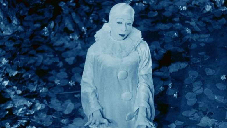 Rabbit's Moon (1971)