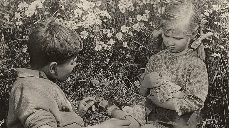 Valley Of Peace (1956)