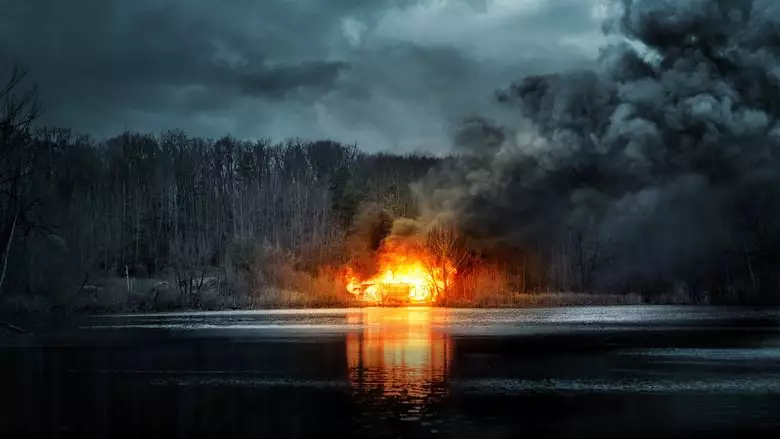 Shimmer Lake (2017)