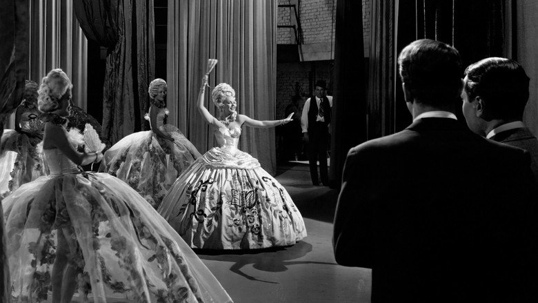 I Wonder Who's Kissing Her Now (1947)
