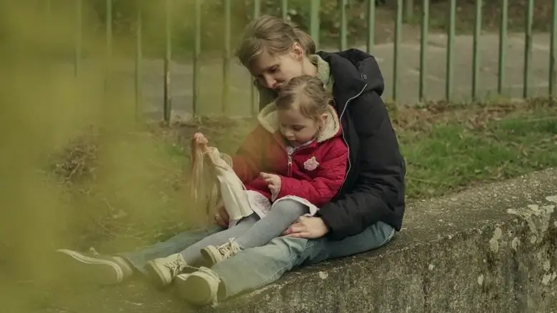 The Police Officer's Wife (2013)