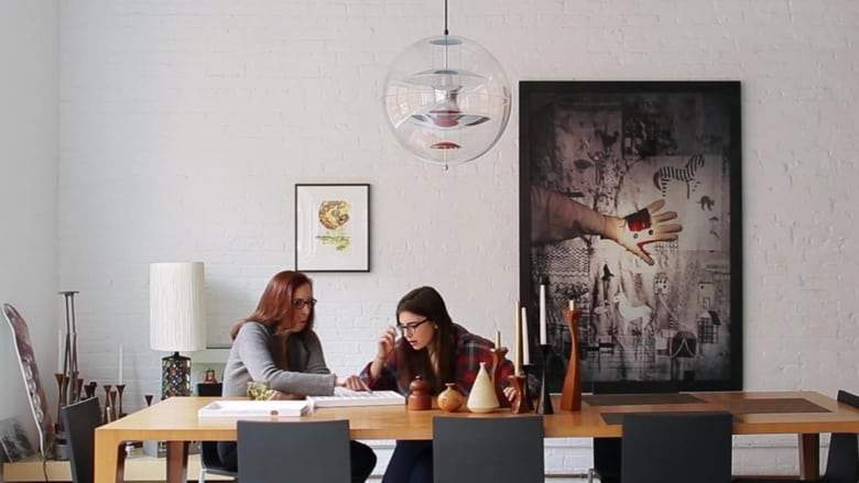 Tiny Furniture (2010)