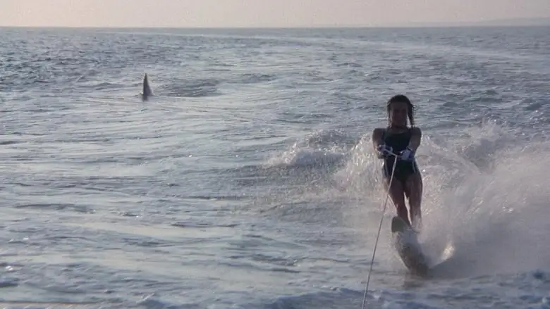 Jaws 2 (1978)