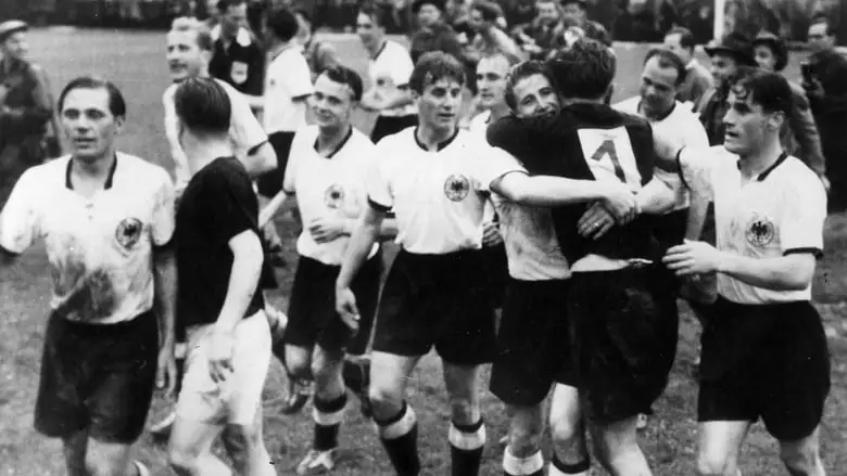 Das Wunder Von Bern - Die Wahre Geschichte (2004)