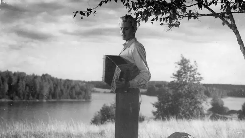 Orpopojan Valssi (1949)