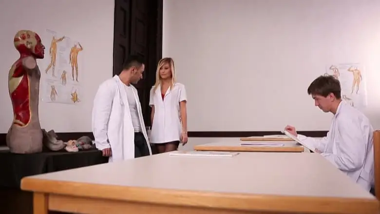 Anissa & Lola A L'ecole D'infirmieres (2014)