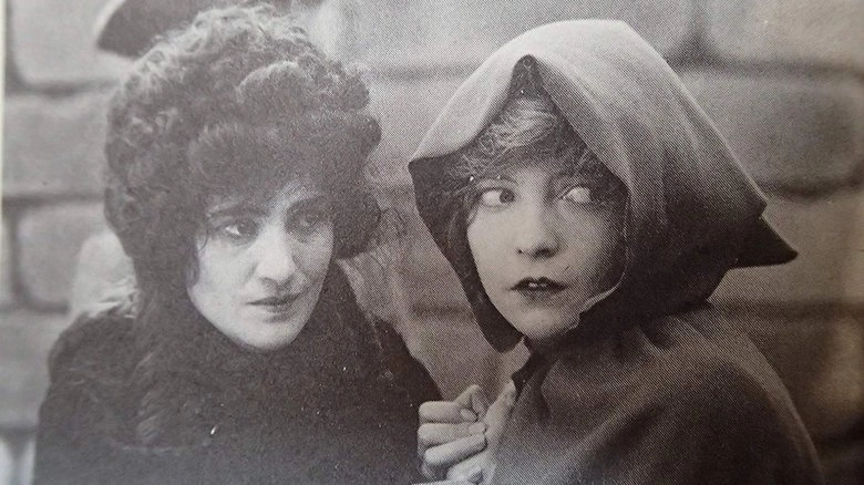Daphne And The Pirate (1916)