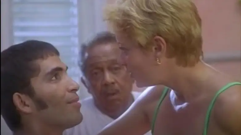 Un Paraiso Bajo Las Estrellas (2000)